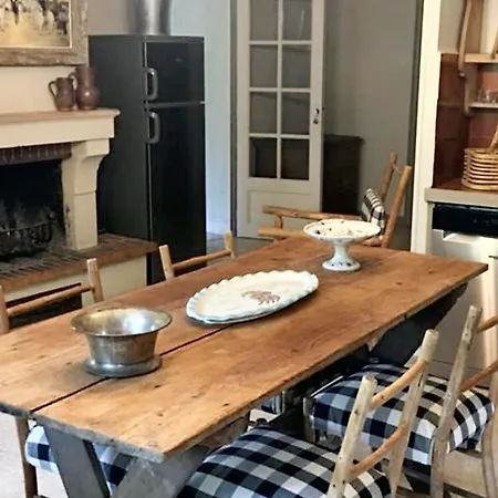 Feriehus Charmante Maison A Marsillargues
